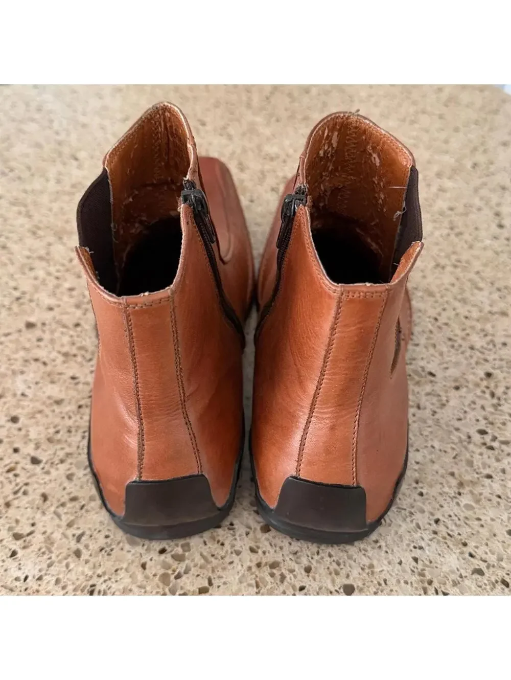 Vintage Steve Madden boots size 8